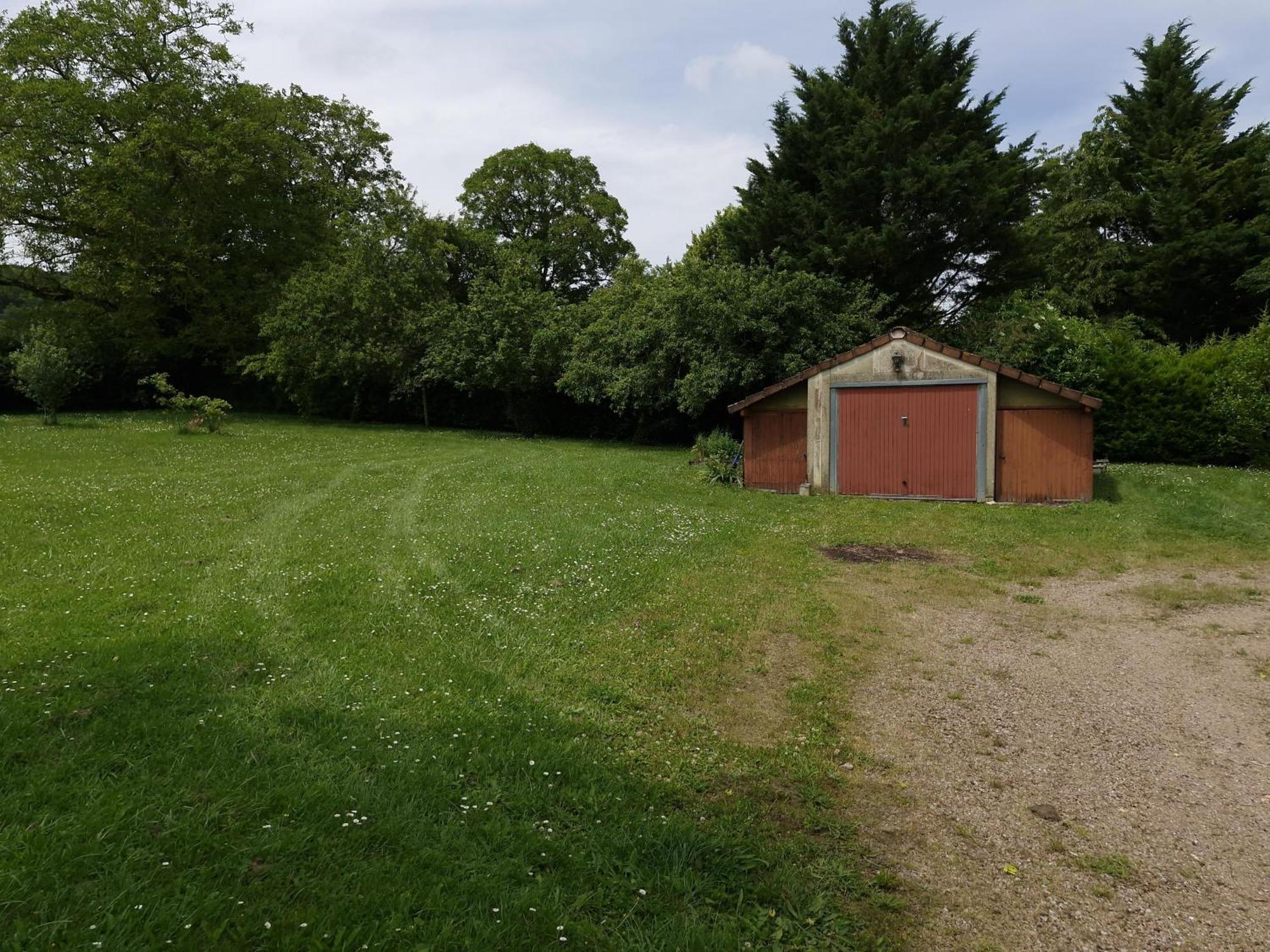 Chez Berthe Brinon-sur-Beuvron Exterior foto